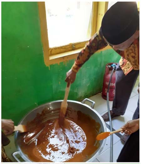 Masyarakat Mabodo Muna Kini Punya Brand Gula Sendiri