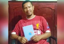 Dosen UHO Terbitkan Buku Panduan Menulis Skripsi Dosen Program Studi Ilmu Politik Universitas Halu Oleo (UHO) Kendari, Dodi Santoso