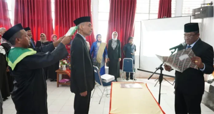 Resmi Jabat Sekda Buteng, Konstantinus Bukide Siap Menjalkan Tugas yang Amanah