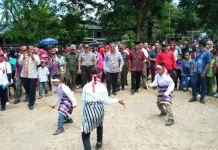 Camat Wakorumba Utara Keluhkan Ambulans ke Bupati Camat Wakorumba Utara Keluhkan Ambulans ke Bupati
