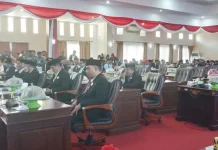 16 Aleg Tak Hadiri Pelantikan Anggota DPRD Periode 2019-2024 16 Aleg Muna Tak Hadiri Pelantikan Anggota DPRD Periode 2019-2024