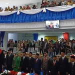 25 Anggota DPRD Kolut Resmi Dilantik 25 Anggota DPRD Kolut Resmi Dilantik