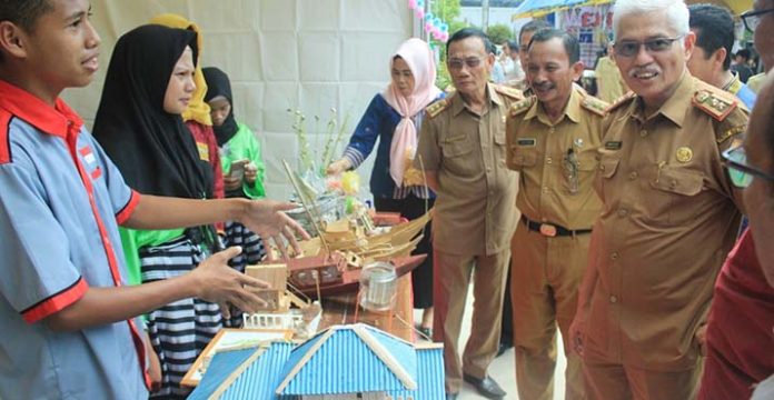 Lewat Expo, Siswa SMK se-Sultra Diminta Tingkatkan Kreativitas