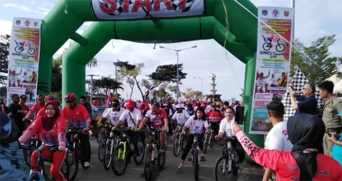 Ratusan Pesepeda Ramaikan Gowes Nusantara di Kolaka