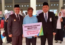 Honorer Damkar Kendari yang Meninggal Disantuni BPJS Ketenagakerjaan Honorer Damkar Kendari yang Meninggal Disantuni BPJS Ketenagakerjaan