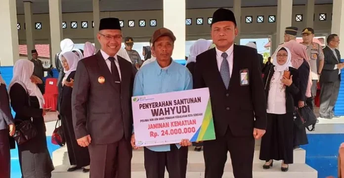 honorer_damkarbpjs Honorer Damkar Kendari yang Meninggal Disantuni BPJS Ketenagakerjaan