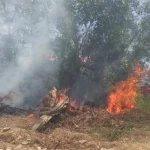 Seorang Ibu Hamil Korban Karhutla di Kendari Dilarikan ke Rumah Sakit Sudah Empat Hari Lahan Gambut di Kedari Masih Terbakar