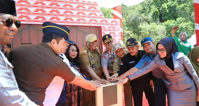 kebun raya kendari Telah Diresmikan, Kebun Raya Kendari Dijadikan Lokasi Penelitian