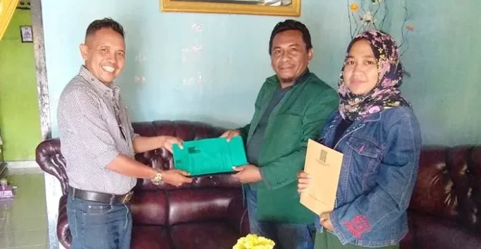 Maju Pilkada Butur 2020, Kuslan Mendaftar di PKB