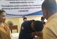 Mahasiswa Jurnalistik UHO Jajaki Profesi Jurnalis Mahasiswa Jurnalistik UHO Jajaki Profesi Jurnalis