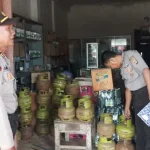 Pantau Harga Gas LPG, Polsek Rate-rate Gelar Monitoring Pantau Harga Gas LPG, Polsek Rate-rate Gelar Monitoring