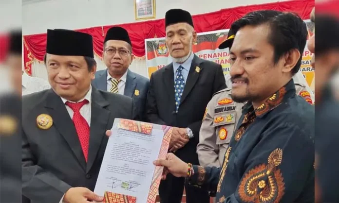 muna Pemda Muna Bersama KPU dan Bawaslu Setujui Nilai NPHD