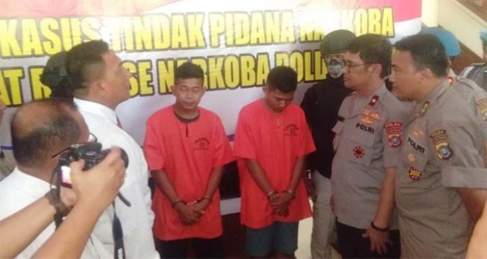 Gunakan Jasa Pengiriman, 2 Bersaudara Jadi Kurir Sabu 1,2 Kilogram