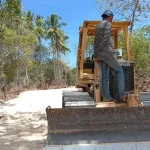 TNI Tuntaskan Pengerjaan Jalan Kelurahan Majapahit Busel TNI Tuntaskan Pengerjaan Jalan Kelurahan Majapahit Busel