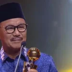 Lagi, Bupati Konsel Terima Penghargaan Pembangunan Infrastruktur Lagi, Bupati Konsel Terima Penghargaan Pembangunan Infrastruktur