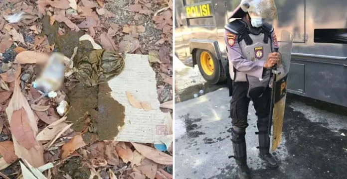 Demo, Mahasiswa Hujani Polisi dengan Kotoran Sapi