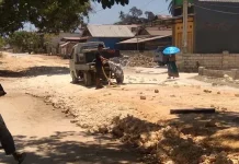 Pemkab Butur Benahi Jalan di Wandaka, Dinas PUPR Ingatkan Perlunya Penyiraman Pemkab Butur Benahi Jalan di Wandaka, Dinas PUPR Ingatkan Perlunya Penyiraman
