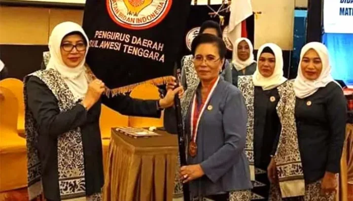 Maswati Majid Resmi Pimpin IBI Sultra