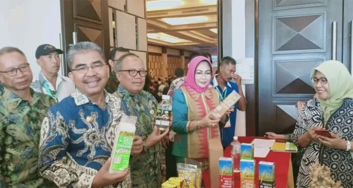 Tingkatkan Kesejahteraan Petani, Kementan Teken MoU dengan Pemda dan Petani