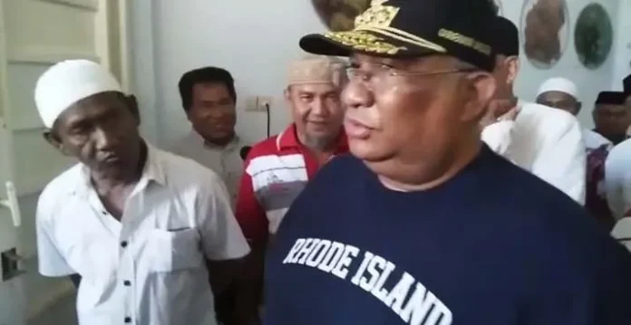 ali_mazi_pinjaman Gubernur Sulawesi Tenggara (Sultra) Ali Mazi