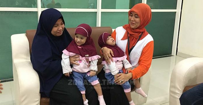 Tiba di Kendari, Bayi Aqila-Azila Masih Butuh Perawatan Lanjutan