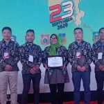 KPU Koltim Raih Award Kategori Daftar Pemilih Berkualitas Tingkat KPU Sultra KPU Koltim Raih Award Kategori Daftar Pemilih Berkualitas Tingkat KPU Sultra