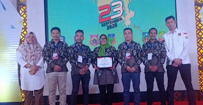 KPU Koltim Raih Award Kategori Daftar Pemilih Berkualitas Tingkat KPU Sultra
