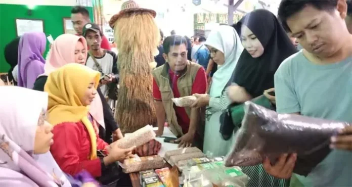 800 kg Beras Organik Butur Ludes Terjual di Pameran HPS
