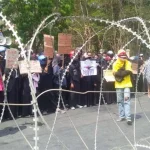 Polda Didesak Tetapkan Tersangka Kasus Penembakan Mahasiswa UHO Polda Didesak Tetapkan Tersangka Kasus Penembakan Mahasiswa UHO