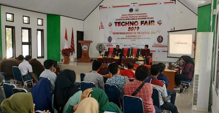 Mahasiswa FTI USN Kolaka Dibekali Digital Forensik