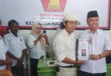 Pintu Gerindra Diburu, Tiga Balon Bupati Koltim Kembalikan Formulir Pintu Gerindra Diburu, Tiga Balon Bupati Koltim Kembalikan Formulir