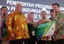 Kado HPS Pemprov Sultra, 18 Ribu Petani Jadi Peserta BPJS Ketenagakerjaan Kado HPS Pemprov Sultra, 18 Ribu Petani Jadi Peserta BPJS Ketenagakerjaan