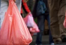 Pemkot Kendari Rencana Batasi Penggunaan Kantong Plastik Ilustrasi Kantong Plastik