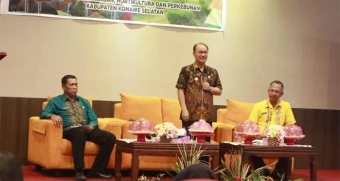 Temui Penyuluh, Bupati Konsel Bahas Tantangan Pertanian