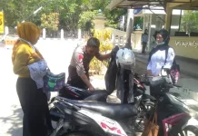 Ojol Dilarang Masuk ke Mapolda Sultra Ojol Dilarang Masuk ke Mapolda Sultra