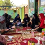 Guru TK di Kendari Manfaatkan Kerajinan Tangan untuk Mengajar Guru TK di Kendari Manfaatkan Kerajinan Tangan untuk Mengajar