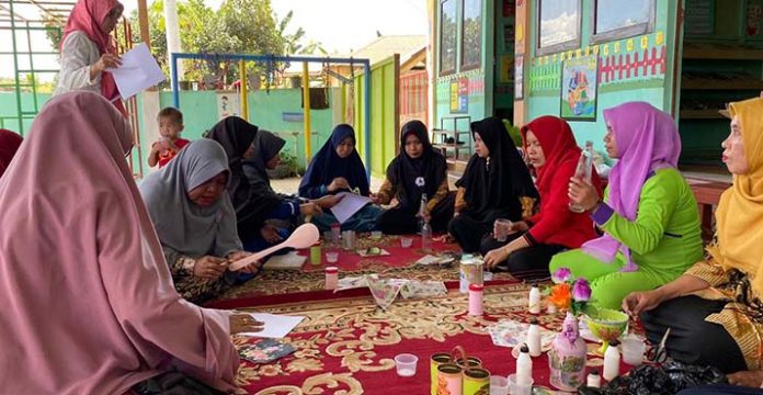 Guru TK di Kendari Manfaatkan Kerajinan Tangan untuk Mengajar