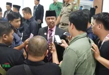 Bupati Sinyalir Aktivitas Pertambangan di Kolut Ilegal Bupati Sinyalir Aktivitas Pertambangan di Kolut Ilegal