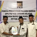 PKS Partai Kedelapan yang Didaftar Surunuddin Maju Pilkada Konsel PKS Partai Kedelapan yang Didaftar Surunuddin Maju Pilkada Konsel
