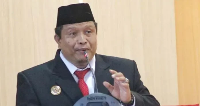Bupati Muna LM Rusman Emba