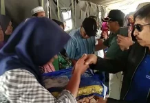 Pemkot Baubau Beri Bantuan kepada Korban Kebakaran