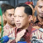 Mendagri Sebut Santap Makanan Sehat Bergizi Dapat Cegah Corona Menteri Dalam Negeri (Mendagri) Tito Karnavian