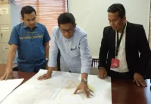 Gerak Cepat, KP3K Raha Serahkan Peta Kota Raha ke Hugua Gerak Cepat, KP3K Raha Serahkan Peta Kota Raha ke Hugua