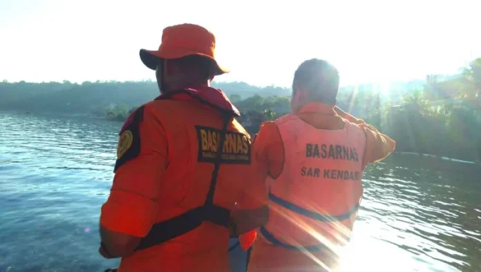 Perahunya Terbalik, Seorang Nelayan Hilang di Perairan Baubau