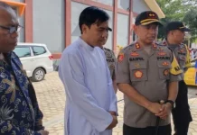 Pastikan Keamanan Pelaksanaan Ibadah, Kapolres Kolaka Sambangi Gereja Pastikan Keamanan Pelaksanaan Ibadah, Kapolres Kolaka Sambangi Gereja
