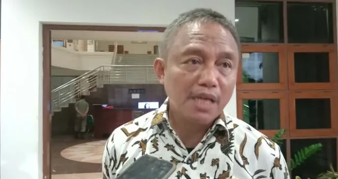 Seretaris Daerah (Sekda) Kota Baubau, Roni Mucthar