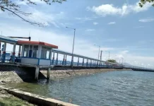 Belum Ada Lonjakan Penumpang di Pelabuhan Kolaka Pelabuhan Penyeberangan Feri Kolaka