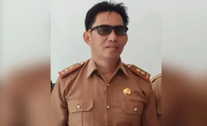 PLT Dinas Tenaga Kerja dan Transmigrasi (Disnakertrans) Kabupaten Kabupaten Kolaka Utara, Patehuddin