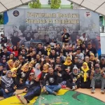 Alumni 95 SMAN 1 Kendari Serahkan Beasiswa Rp45 Juta