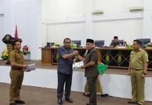 DPRD Terima 9 Raperda Usulan Pemkot Baubau DPRD Terima 9 Raperda Usulan Pemkot Baubau